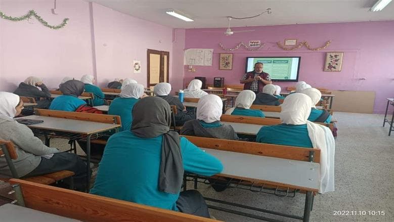 توزيع درجات اختبارات أكتوبر والتقييمات الأسبوعية