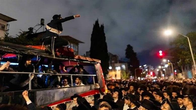 مظاهرات وتكريم المتهربين من جيش الاحتلال في القدس