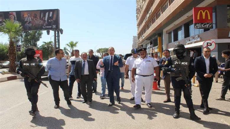 مدير أمن سوهاج ينفذ حملة أمنية ومرورية بشارع الجمهورية