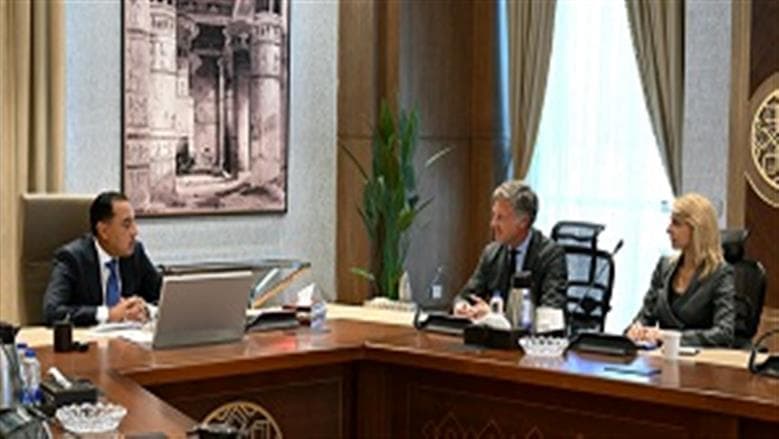 رئيس الوزراء يستعرض خطط أكور لتطوير السياحة في مصر