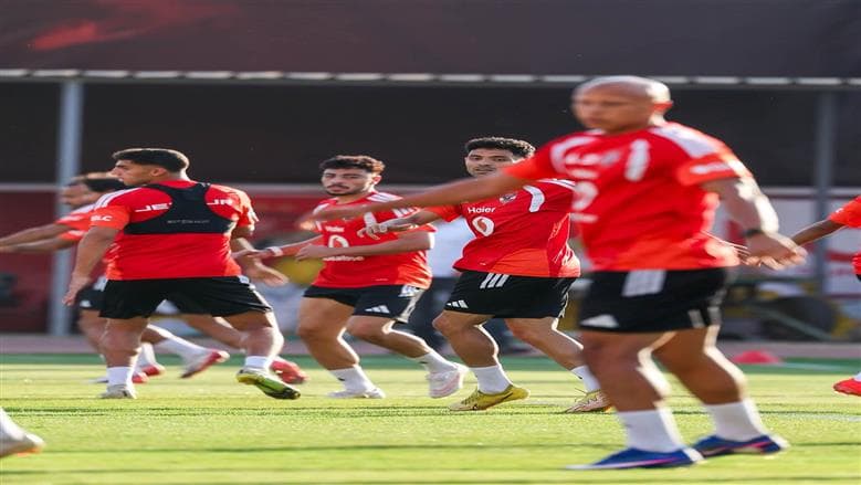 الأهلي يتخلف بهدف أمام المقاولون في الشوط الأول