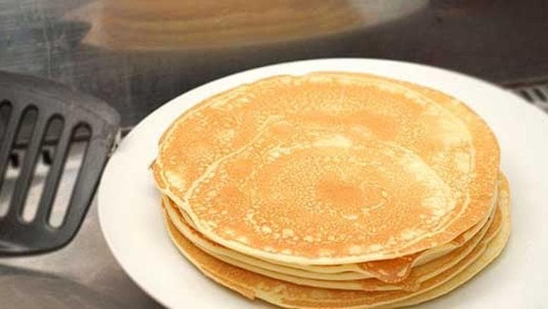 فطائر الطاسة السريعة بدون تخمير