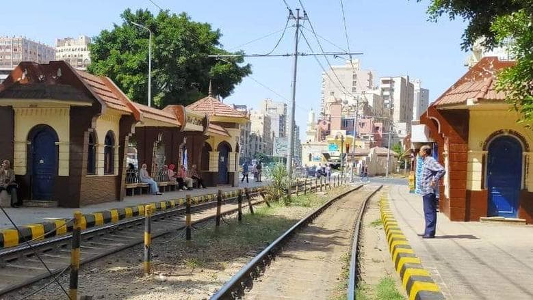 محافظ الإسكندرية يبرز مشروع ترام الرمل