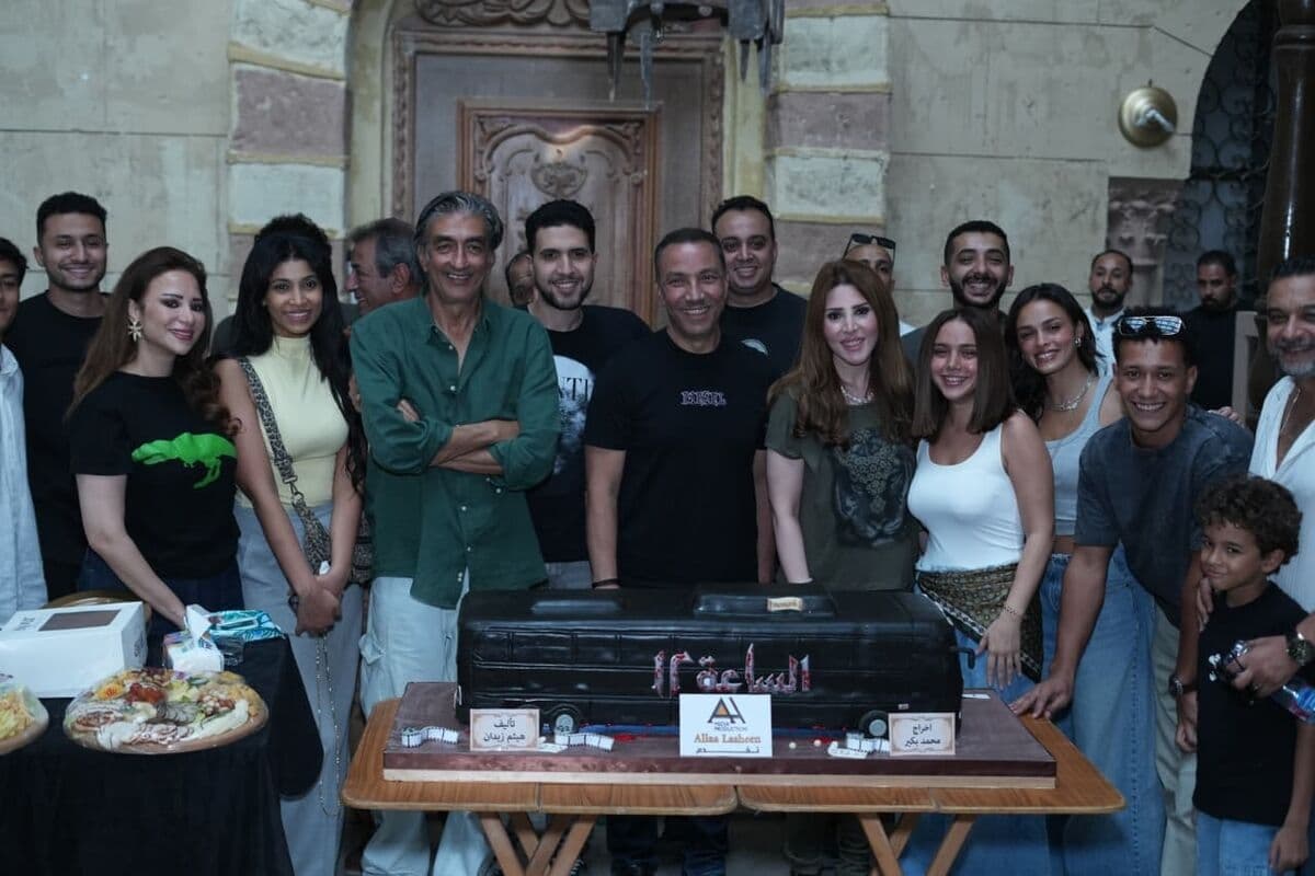 طارق لطفي ورنا رئيس يشاركان في فيلم الرعب الساعة 12