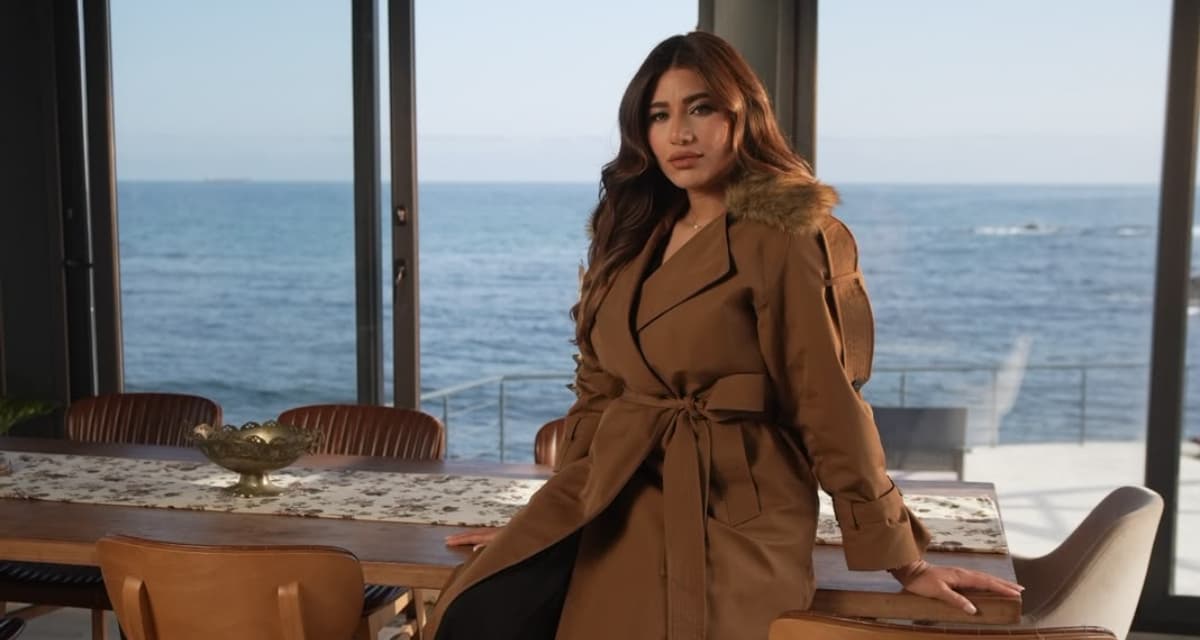 Heidi Musa's "First Place" video links to "Forbidden Love"