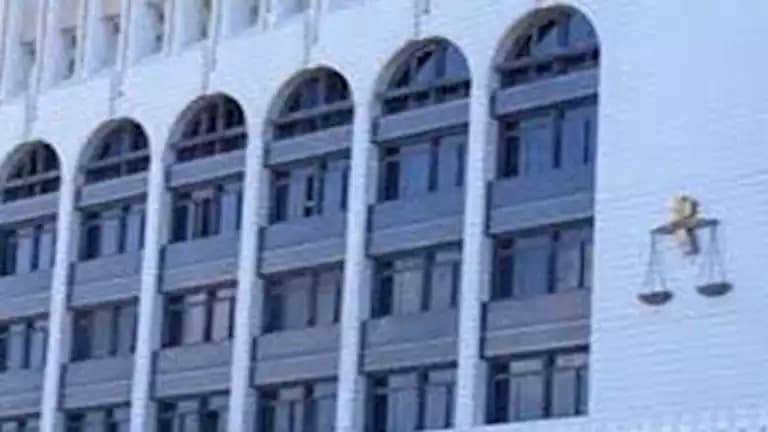 سائق يلامس فتاة في المنيا ويحكم عليه بثلاث سنوات