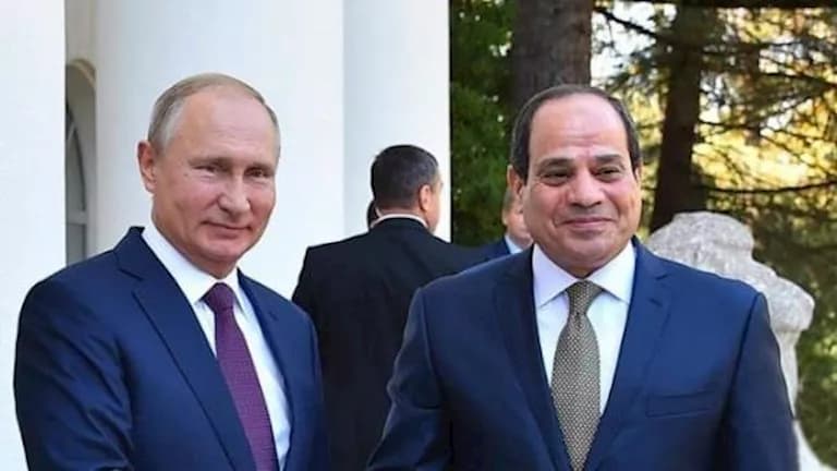 الرئيس الروسي يصف السيسي بالصديق المقرب