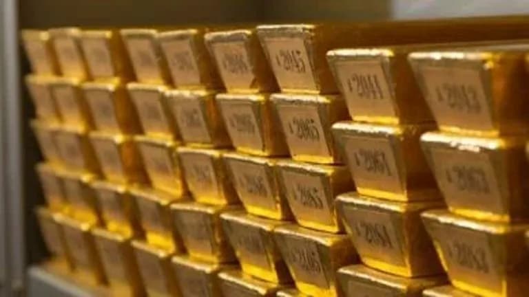 جدل حول رسوم 280 جنيهًا على تحويلات السبائك الذهبية