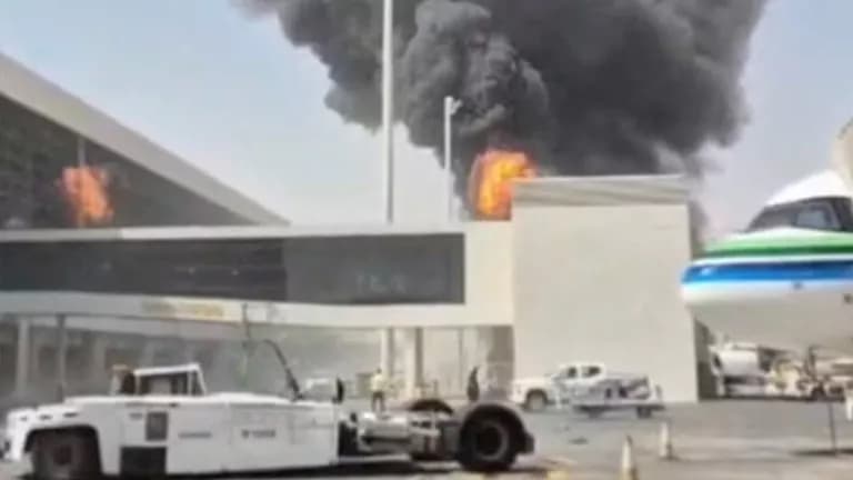 السعودية تكشف عن هجوم جديد بمطار الرياض