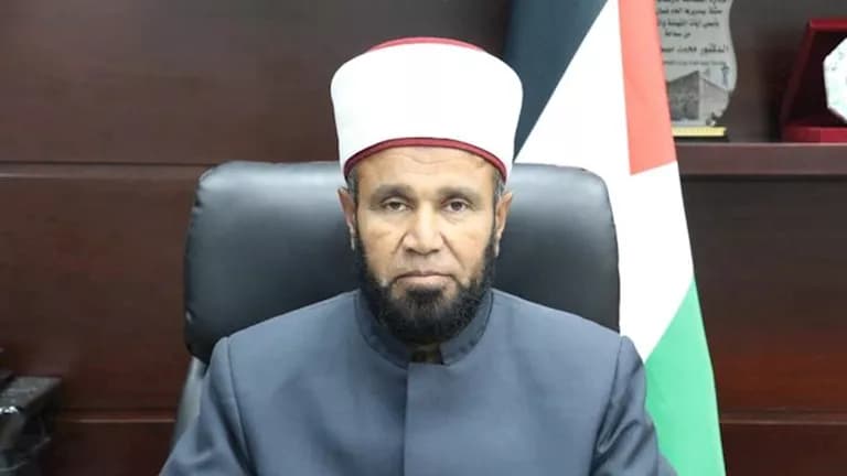وزير الأوقاف يستقيل على خلفية فيديو الرقية
