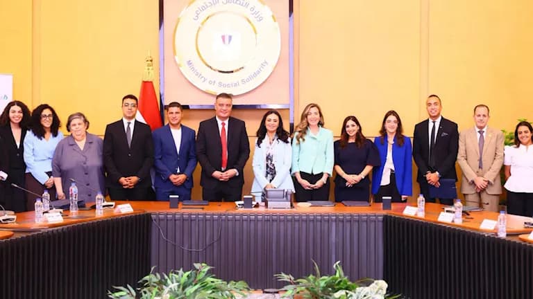 تمديد التعاون مع ساويرس لمشاركة ذوي الهمم في الجونة
