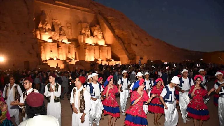 شمس رمسيس الثاني تقترب 60 مترًا في أسوان