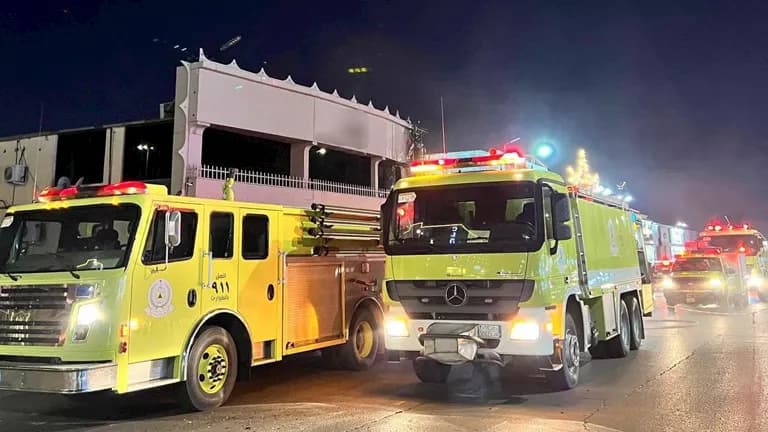 الدفاع المدني يعلن انتهاء خطر خميس مشيط وأبها