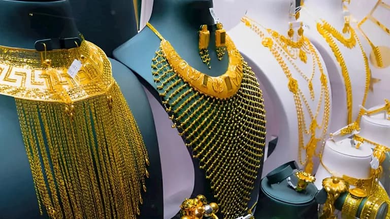 أسعار الذهب في مصر ترتفع منتصف الجمعة