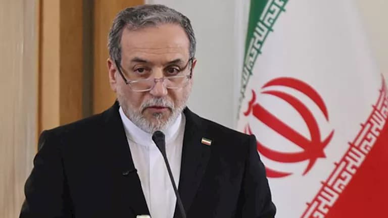 إيران تؤكد التزامها على عدم فتح هرمز قبل تفاهم