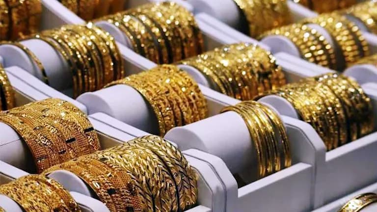 سعر الذهب في مصر يواصل الارتقاء مساءً