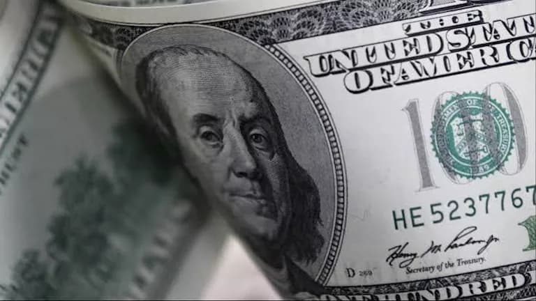 سعر الدولار يتغير في 10 بنوك بداية اليوم