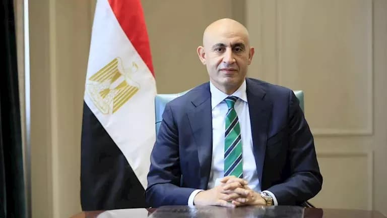 وزير التعليم يطالب بتنظيم زيارات مدرسية لتعزيز الوطنية