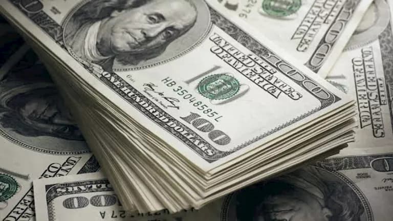 ارتفاع الدولار مقابل الجنيه في أولى التداولات