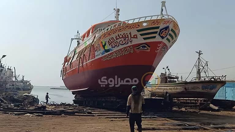 صيانة مراكب الصيد في خليج السويس