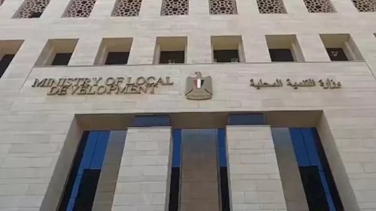 دمياط: إحالة مسؤولين للتحقيق ونشاطات التنمية
