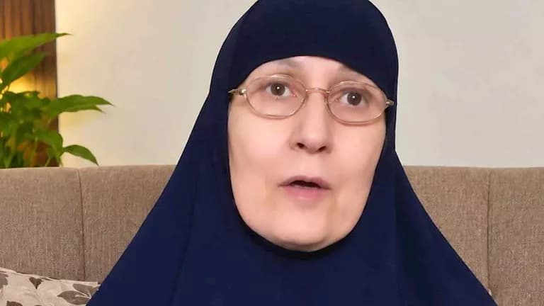 حكاية الحاجة ثناء وسردها للقرآن كامل