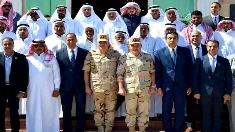 القوات المسلحة تلتقي شيوخ سيناء ومطروح