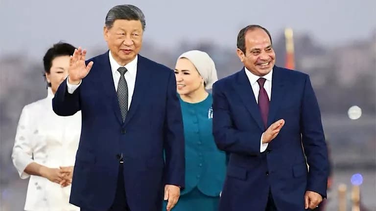 رؤية الرئيس الصيني وزوجته في المتحف المصري