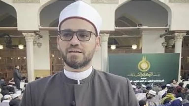 بيت الزكاة يطلق مبادرة لدعم الطلاب