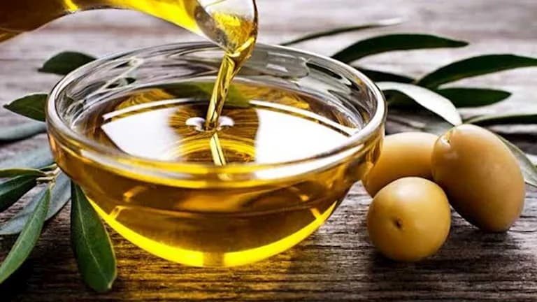 خبراء التغذية يوصون بزيت الزيتون