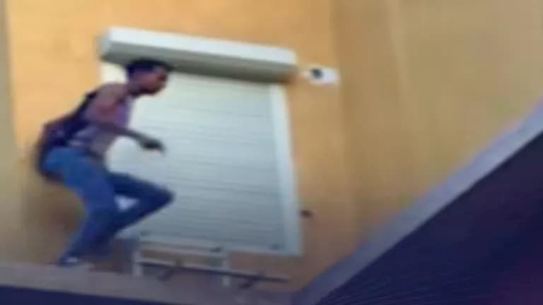 سرقة هاتف من سيدة بأسيوط