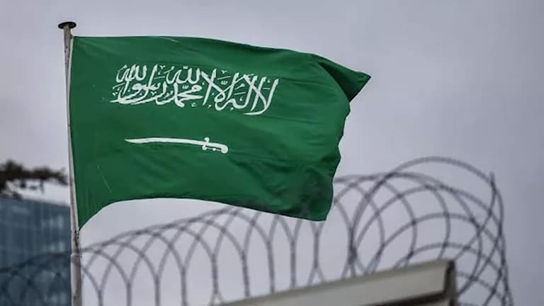 13 مدنيا يصابون في هجمات الحوثيين