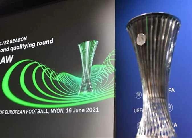 محمد صلاح يتابع قرعة دوري المؤتمرات والدوري الأوروبي