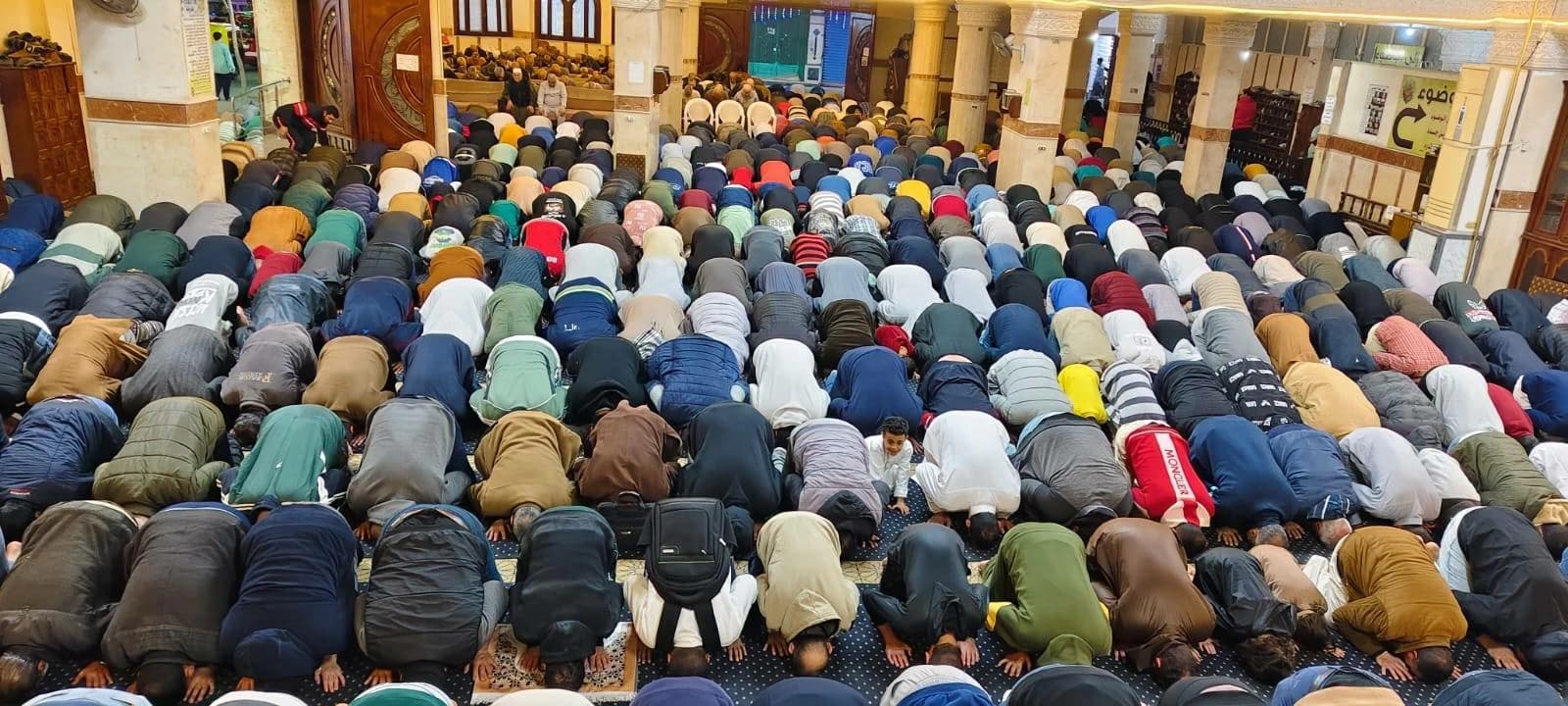 مواقيت الصلاة في الإسكندرية ليوم الأحد 30 أغسطس 2026