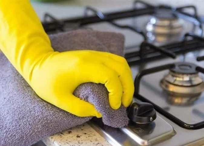طرق سهلة لتنظيف البوتاجاز