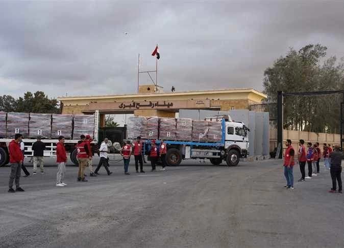 استئناف دخول المساعدات إلى غزة من كرم أبوسالم