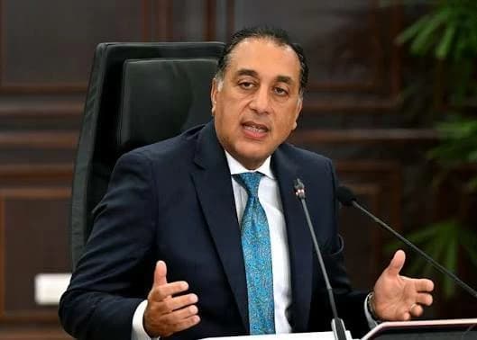رئيس الوزراء يعلن تشكيل المجلس الأعلى للتشاور الاجتماعي