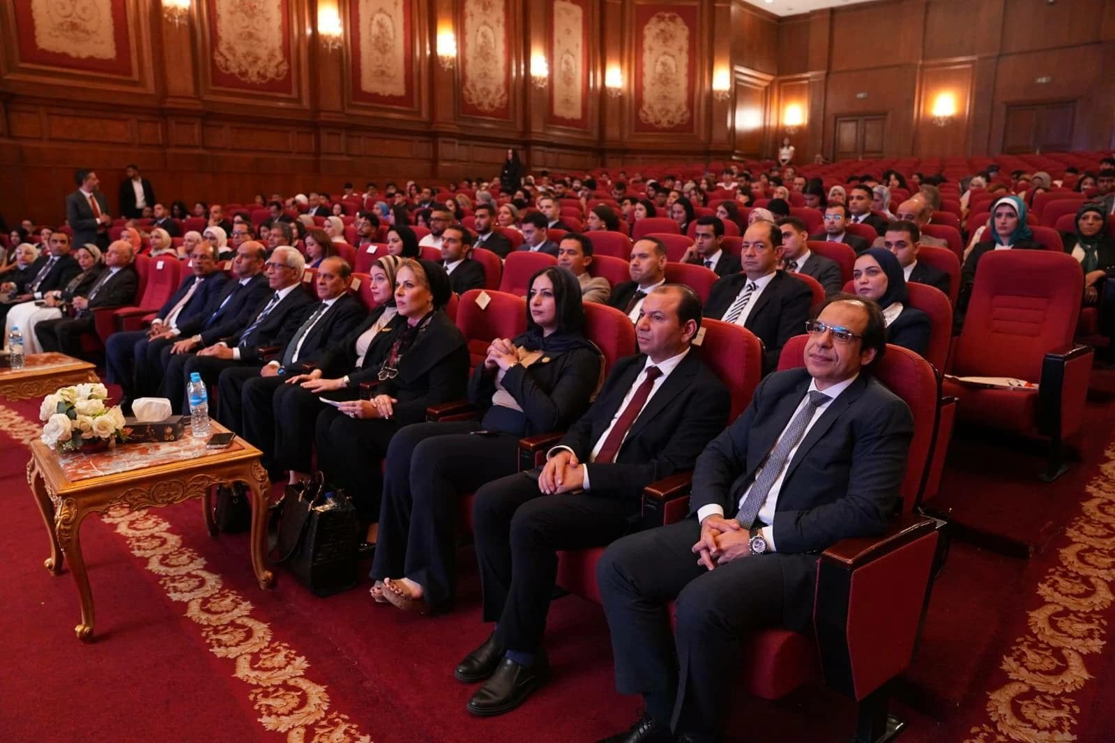 اختتام مؤتمر الذكاء الاصطناعى وحقوق الإنسان في الجامعة البريطانية