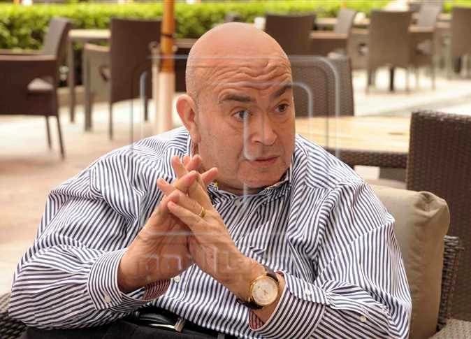 عماد الدين أديب يصف مبارك باللطيف
