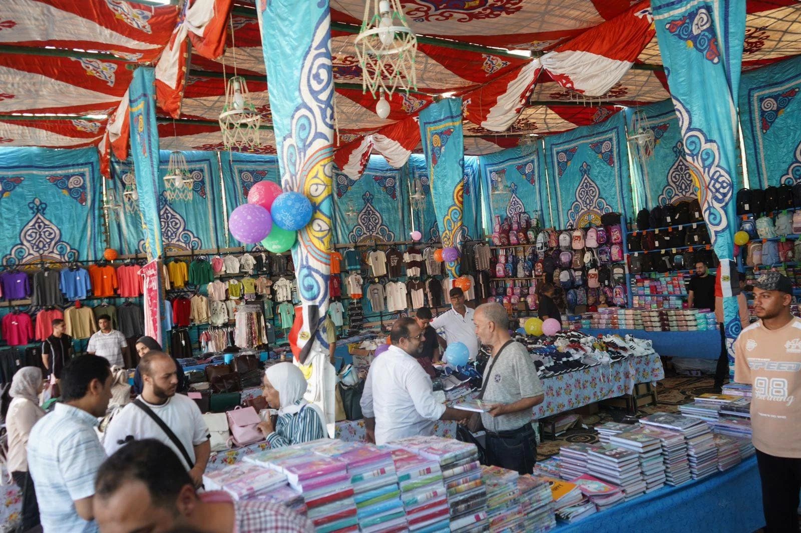 افتتاح معارض أهلا مدارس بخصومات تصل إلى 35%