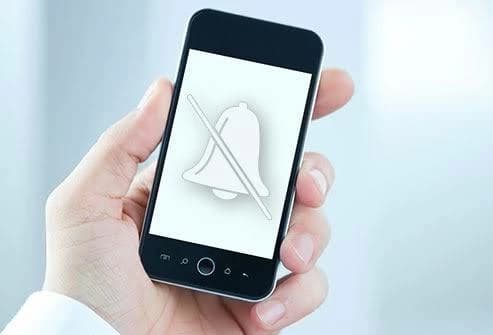 خمسة أبراج تفضل الهدوء وتبتعد عن الرنين