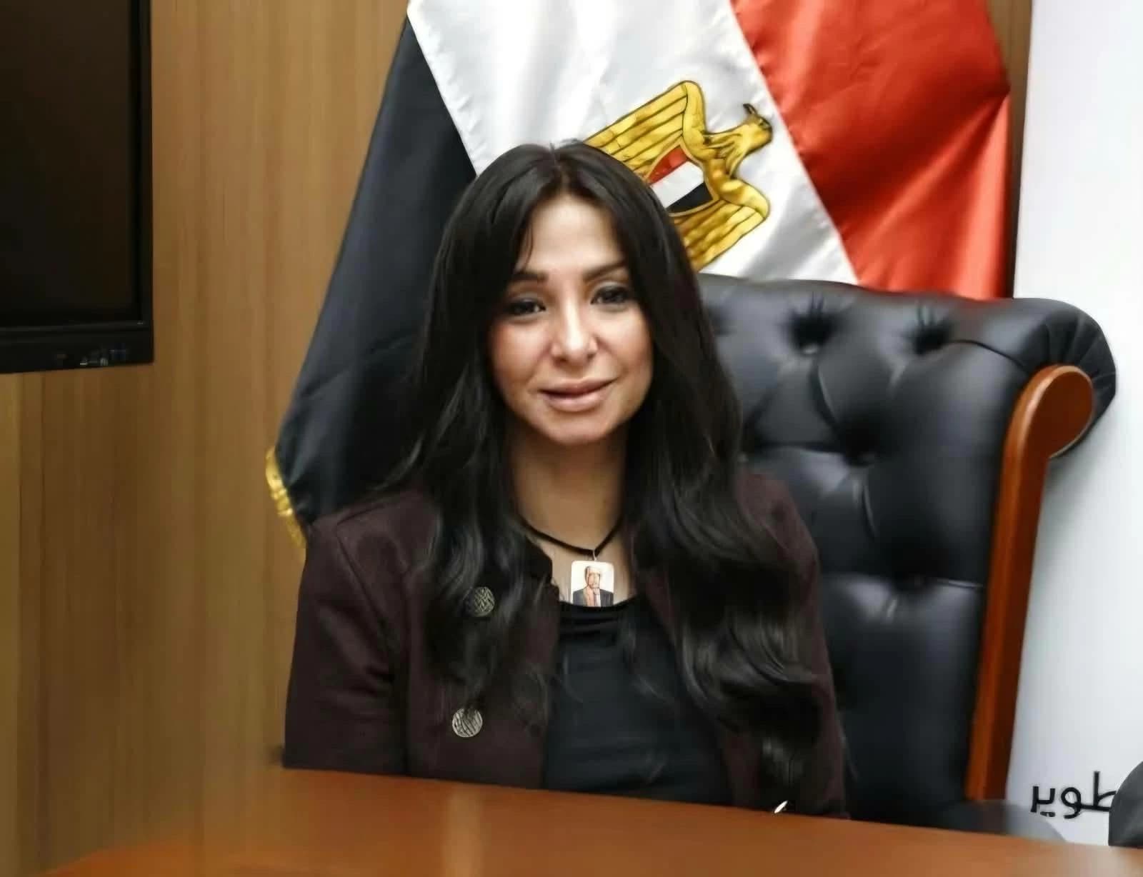 المجلس القومى للمرأة يهنئ مستشارة مروة بركات