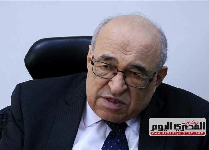 مصطفى الفقي يعاني من وعكة صحية