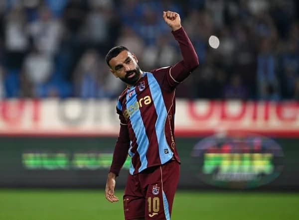 مدرب توتنهام السابق ينتقد صلاح على الانتقال لتركيا