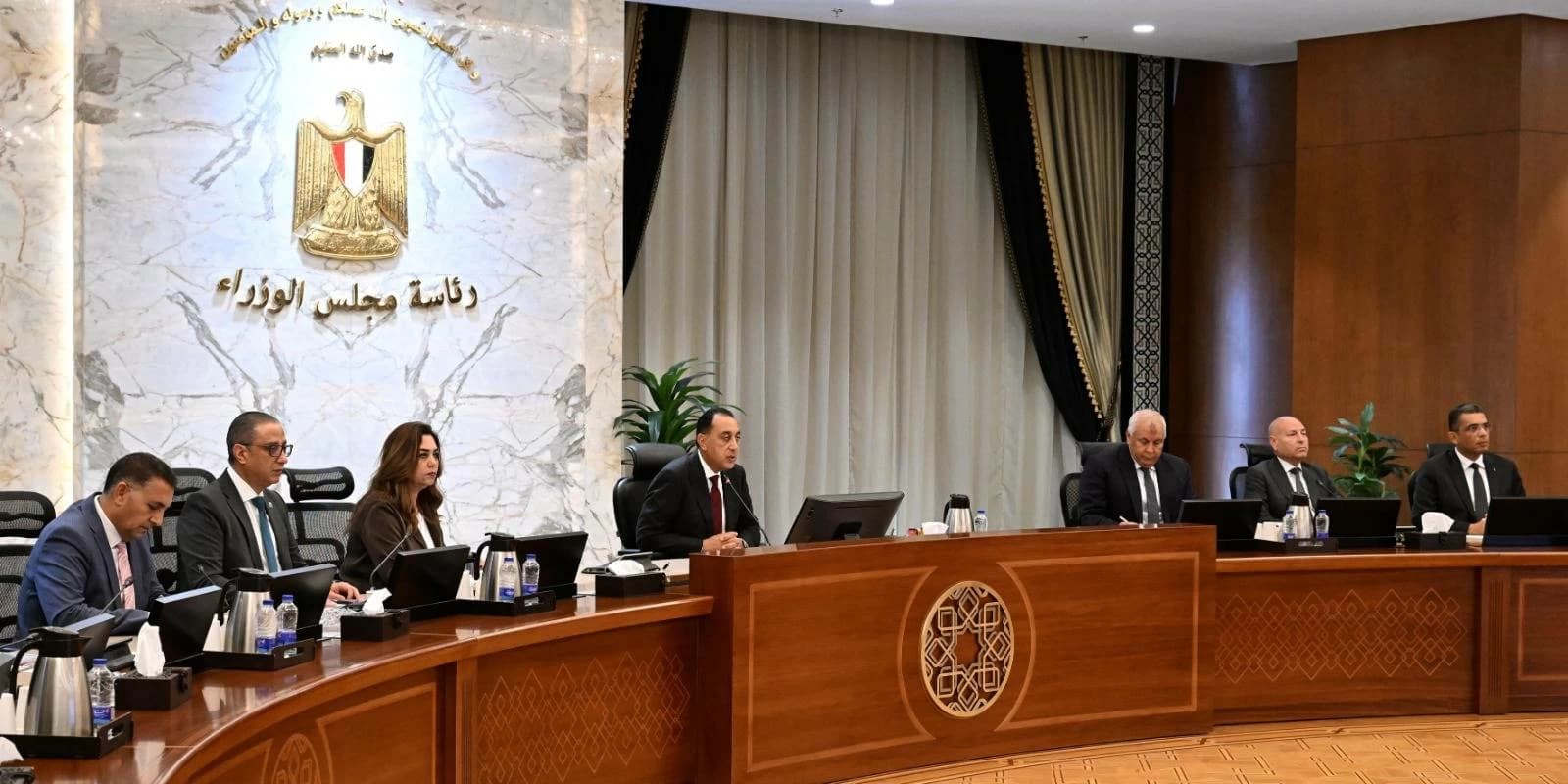 رئيس الوزراء يحدد شروط قطع الأشجار
