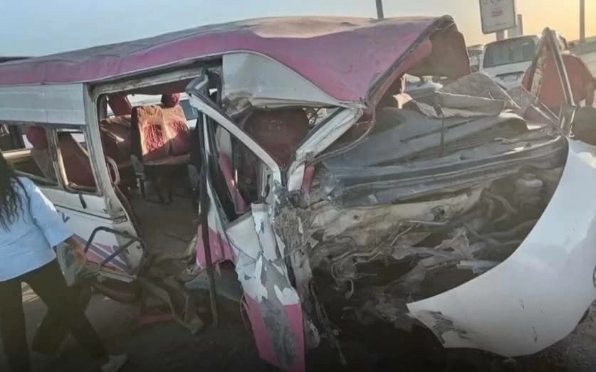إصابة 17 طالبًا في حادث أتوبيس مدرسة السويس