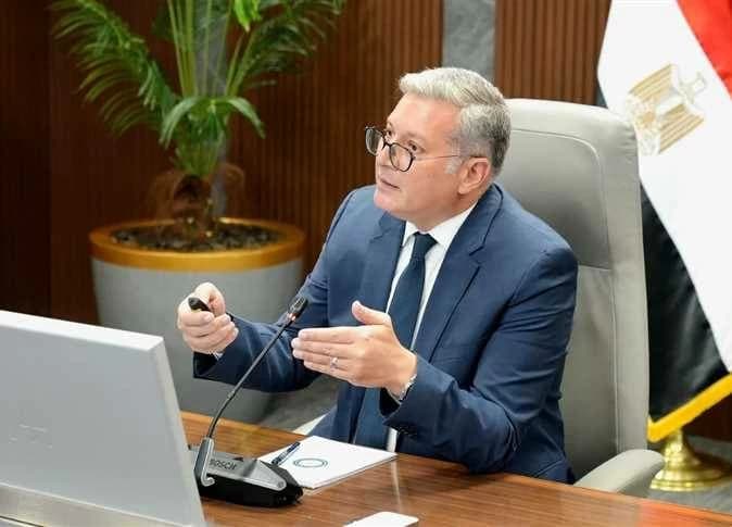 الحكومة توصيل الغاز لنصف مليون عميل بصعيد منذ 2009