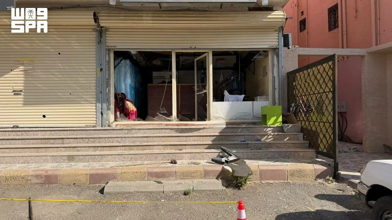 إيران تدين هجوم مكة وتحذر من تسييس المقدسات
