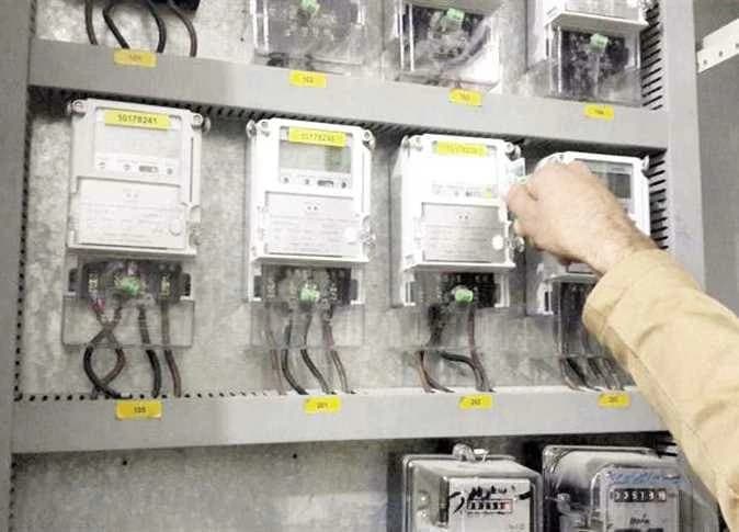 الكهرباء تعلن قرارا جديدا بشأن العدادات الكودية