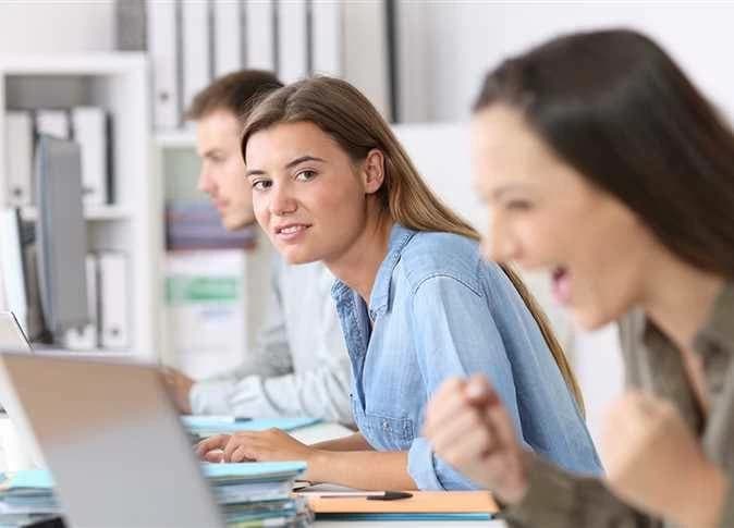 5 أبراج تتشبه من حولها